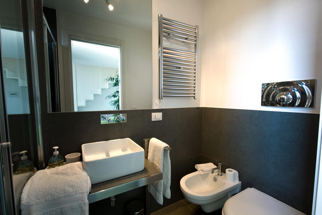 Nardones 48 Apartment เนเปิลส์ ภายนอก รูปภาพ