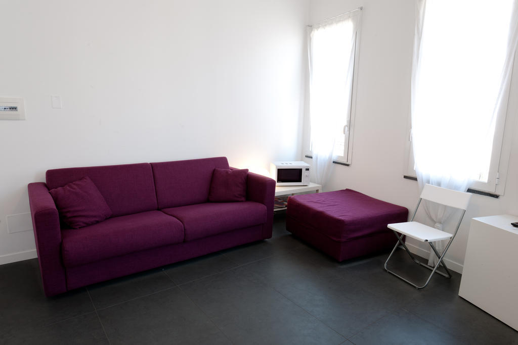 Nardones 48 Apartment เนเปิลส์ ภายนอก รูปภาพ