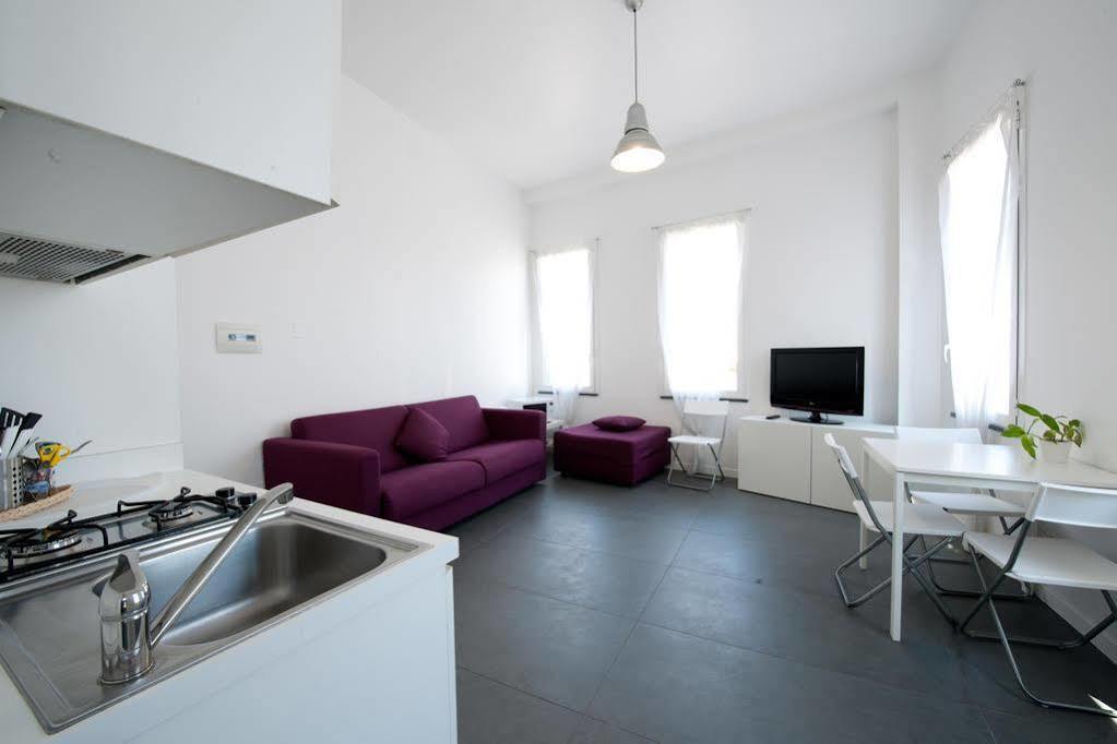 Nardones 48 Apartment เนเปิลส์ ภายนอก รูปภาพ